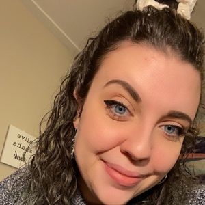 Meet your Posher, Kaylee
